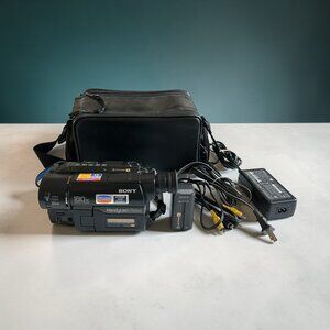 (PARTS ONLY) Sony Handycam Vision Camcorder CCD-TRV16 - PARTS ONLY!